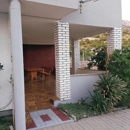 11 Primorska Ulica Cesarica Exterior photo